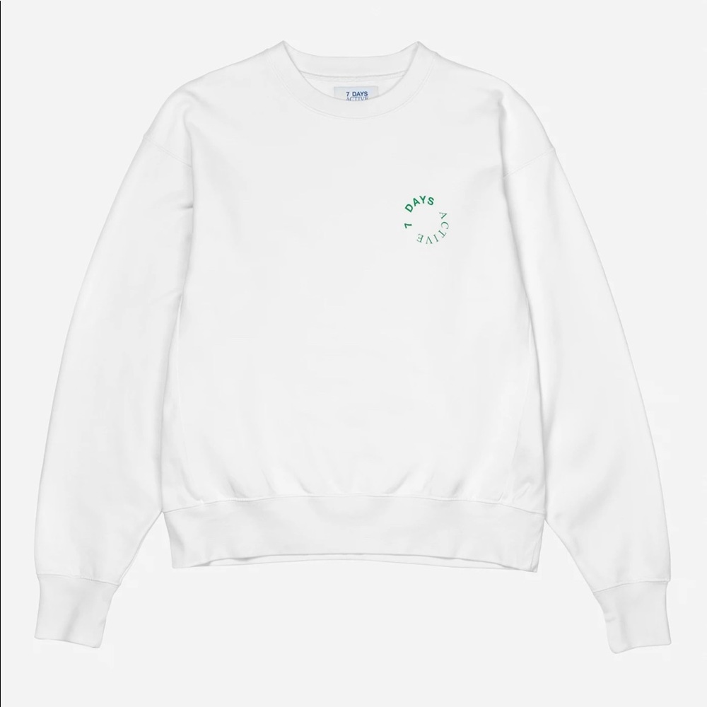 7 days active. Monday crew neck